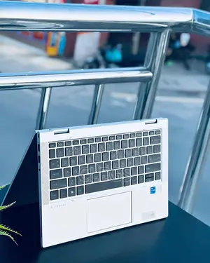 Laptop HP EliteBook 830 G7 16GB Intel Core i7 SSD 256GB