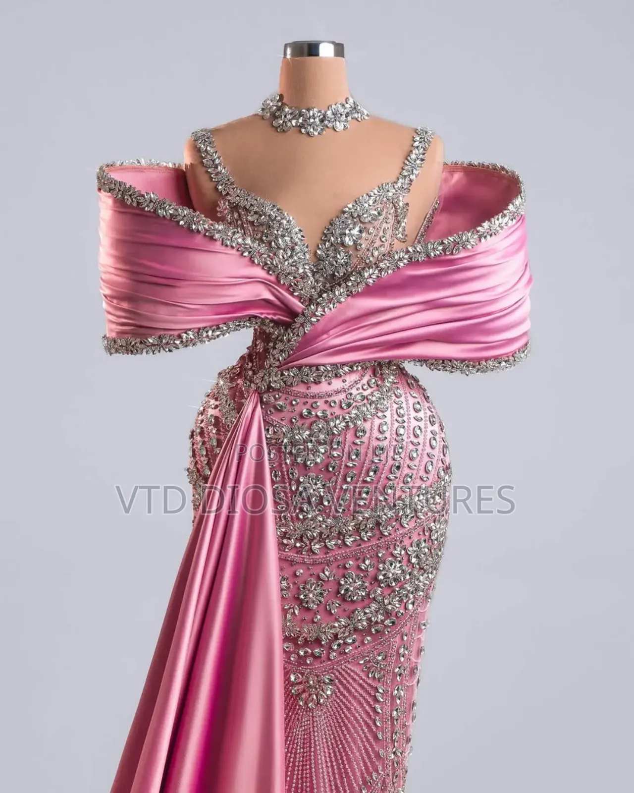 Fashion Design And Tailoring Services