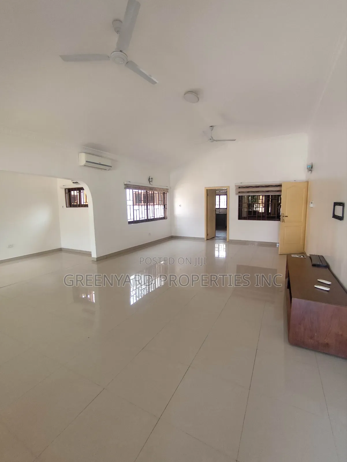 3bdrm House in Adjiringanor, Otano for rent