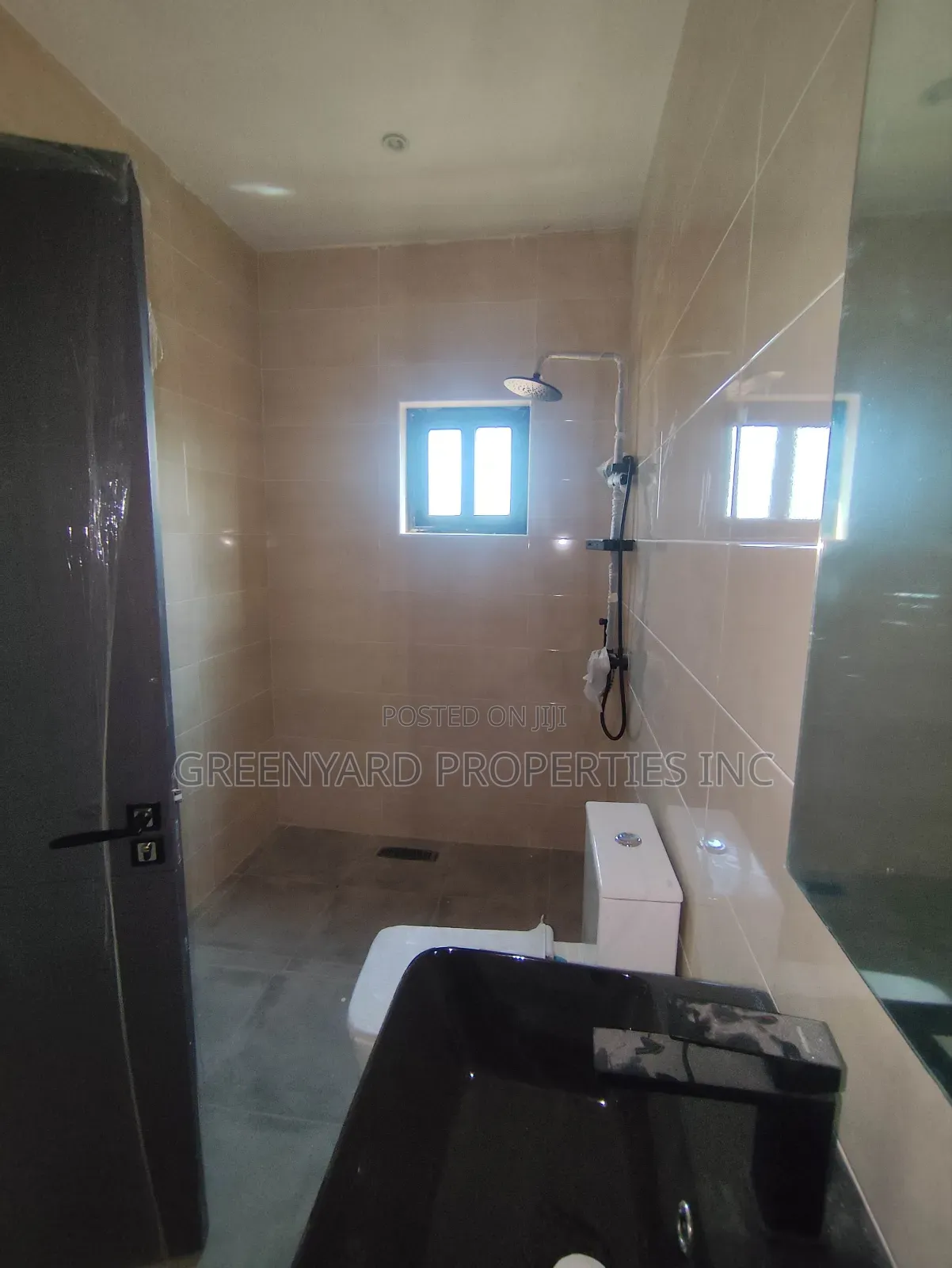 3bdrm Townhouse/Terrace in East Legon Hills, American House for sale