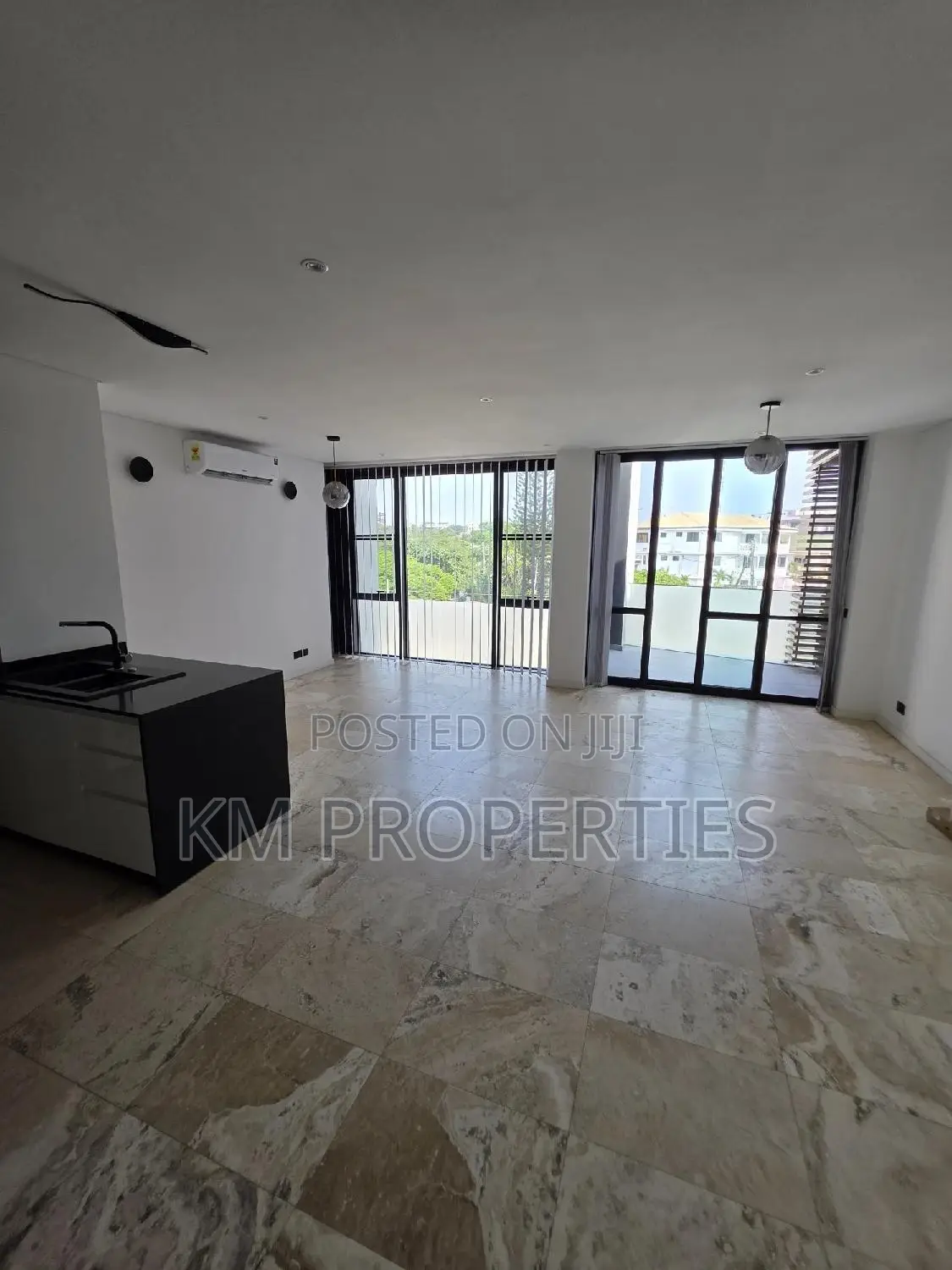2bdrm Apartment in Labone for rent