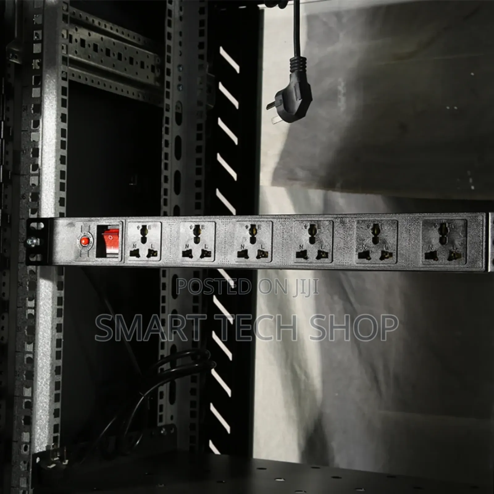 18u Floor-mount Network Server Rack Cabinet. 600x600x600