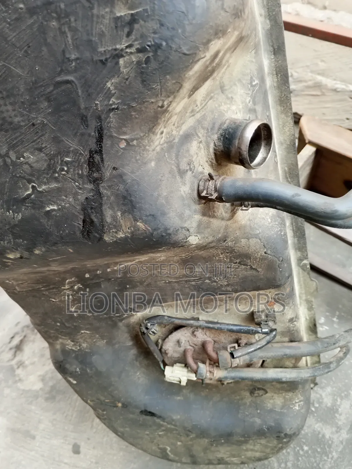 Mitsubishi L200 Fuel Tank