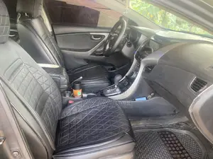 Hyundai Elantra Limited Sedan FWD (1.8L 4cyl 6A) 2013 Black