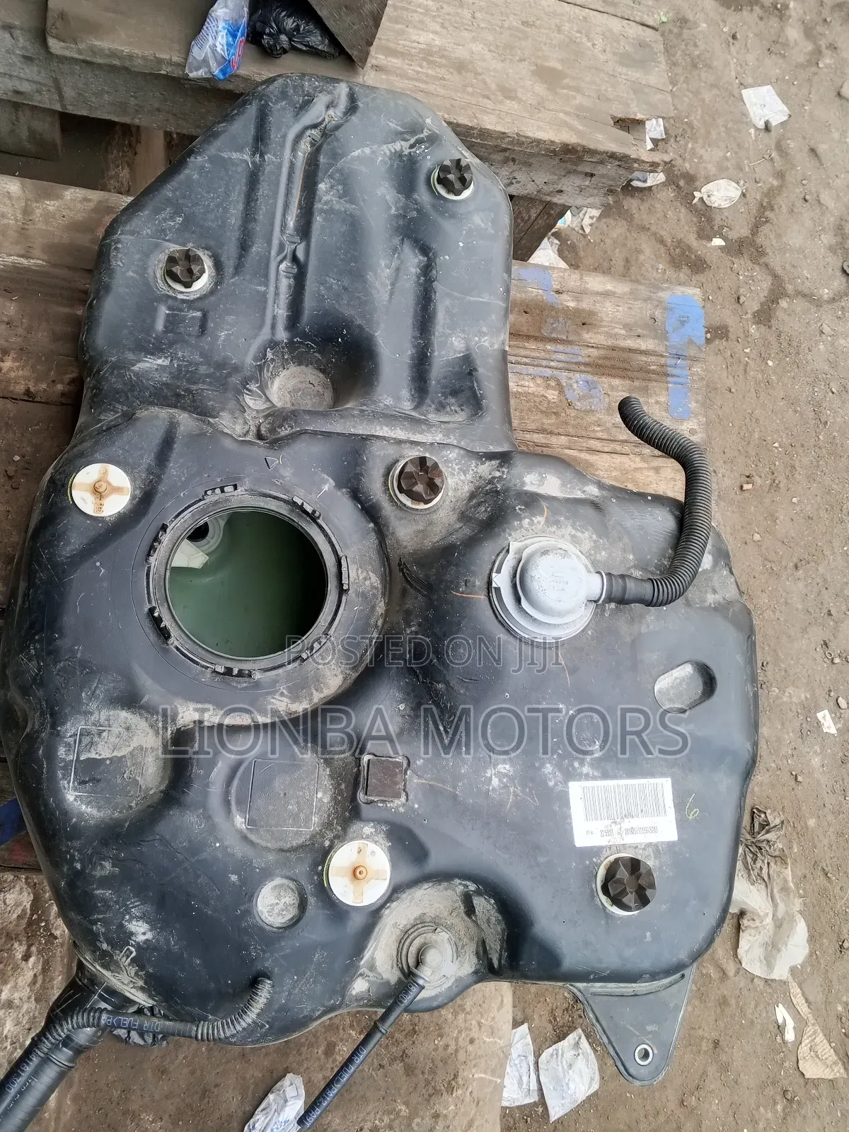 Hond Cr-v 2017 Fuel Tank