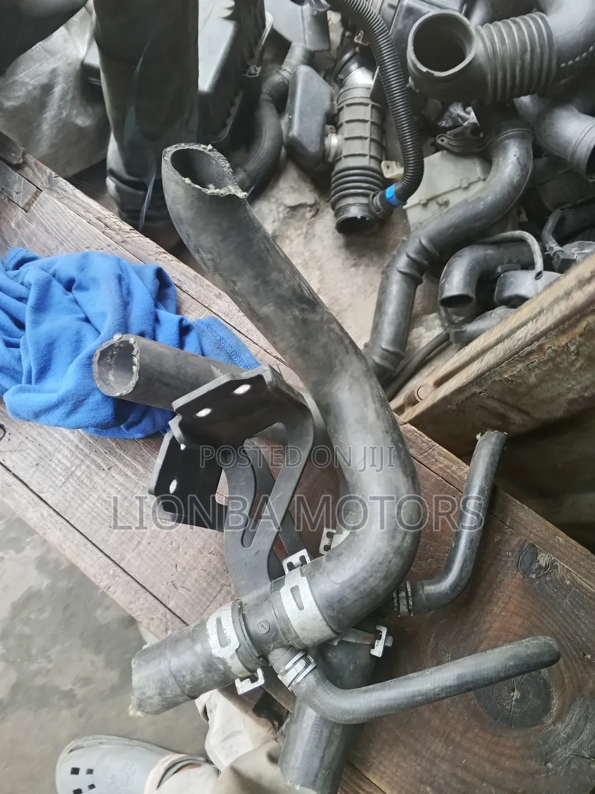 Water Tank Joint Pipe for All Cars