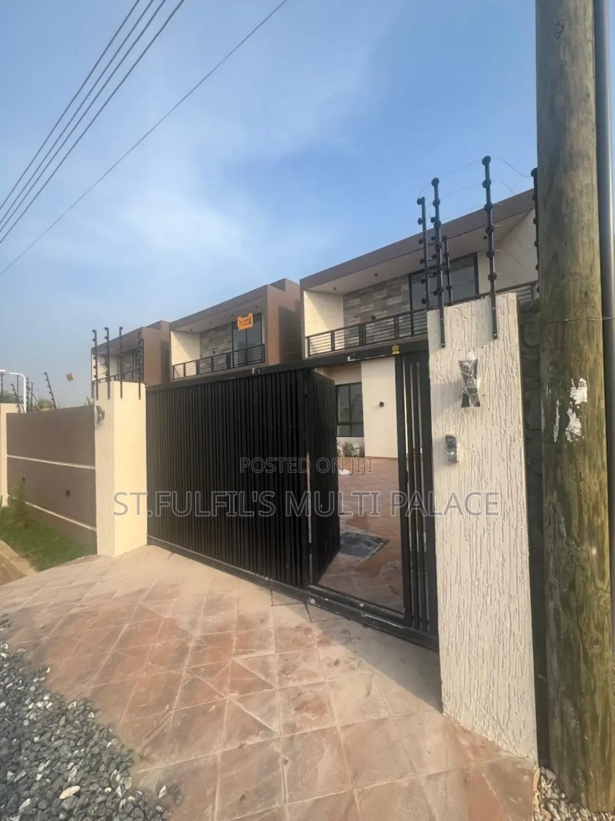 4bdrm House in Oyarifa, Barrier for sale