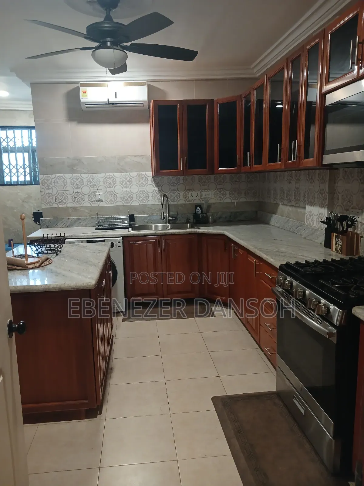 Furnished 3bdrm Apartment in New Land City, Manet Court for rent