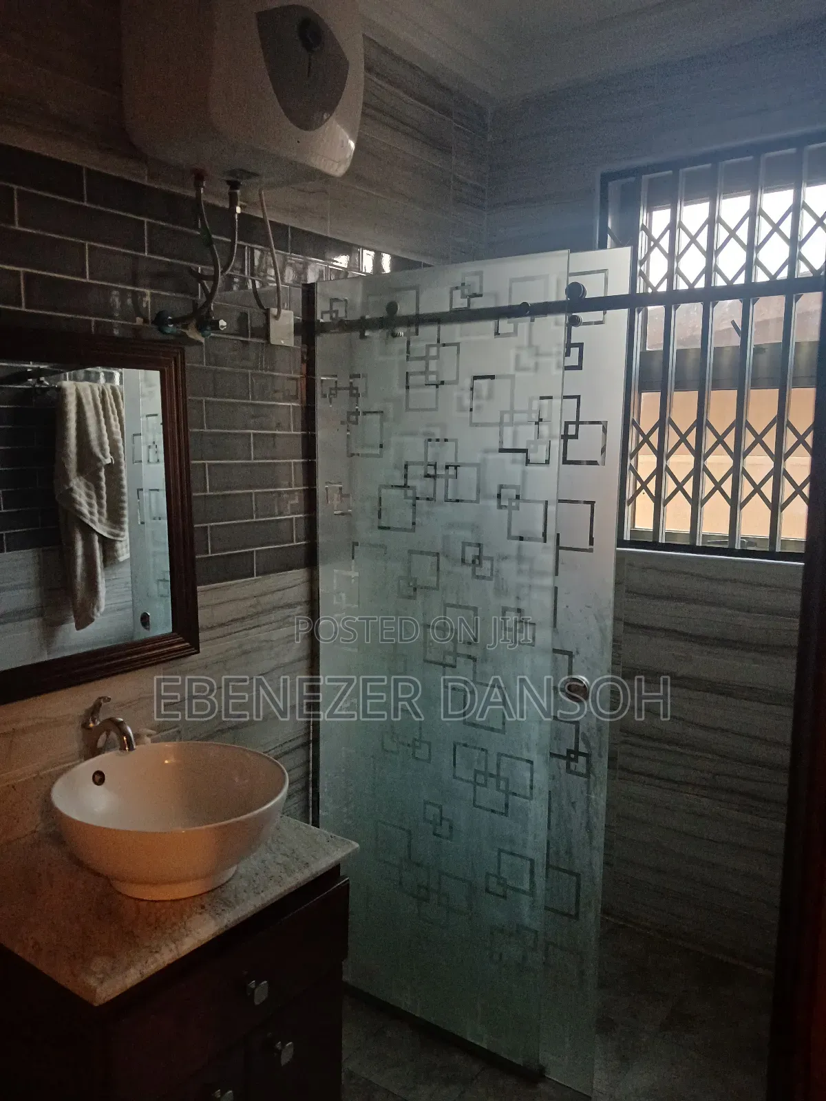 Furnished 3bdrm Apartment in New Land City, Manet Court for rent