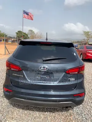 Hyundai Santa Fe SE Ultimate FWD 2018 Gray