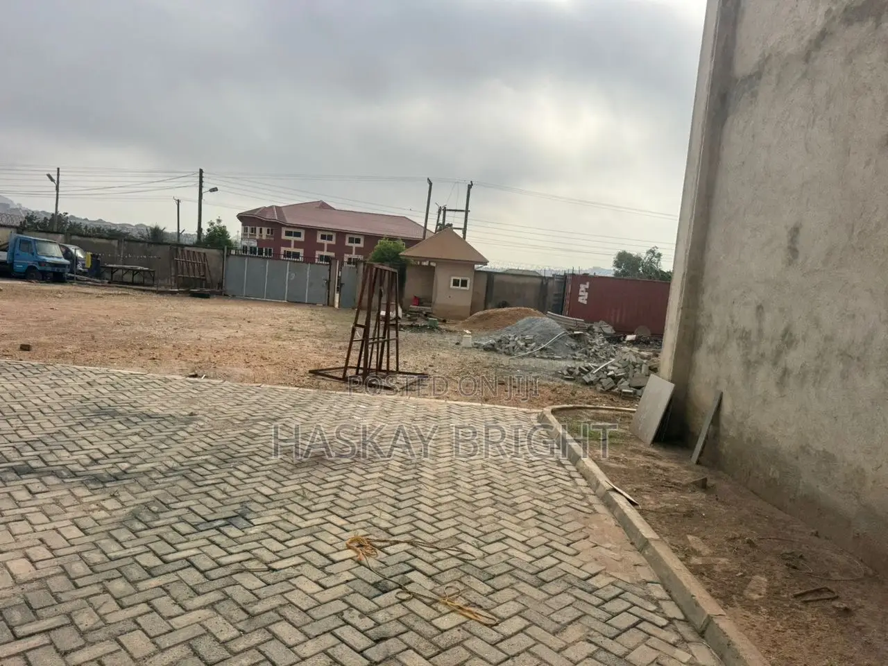 500 SQM Warehouse for Rent at Pokuase Acp