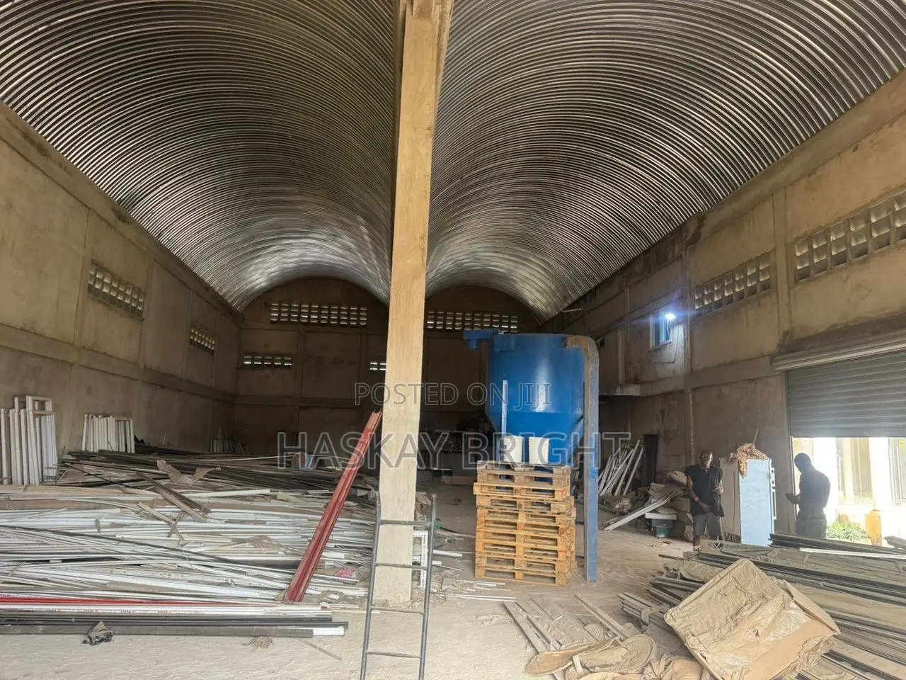 500 SQM Warehouse for Rent at Pokuase Acp