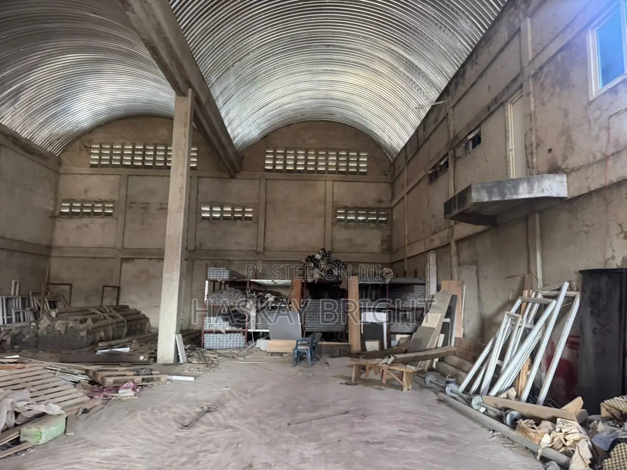 500 SQM Warehouse for Rent at Pokuase Acp
