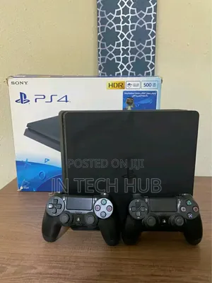 Play Station 4 Slim Two Pad No Games