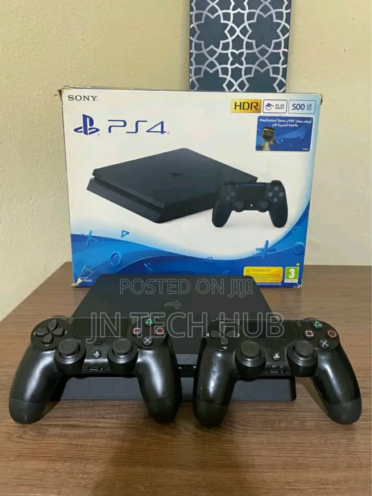 Play Station 4 Slim Two Pad No Games