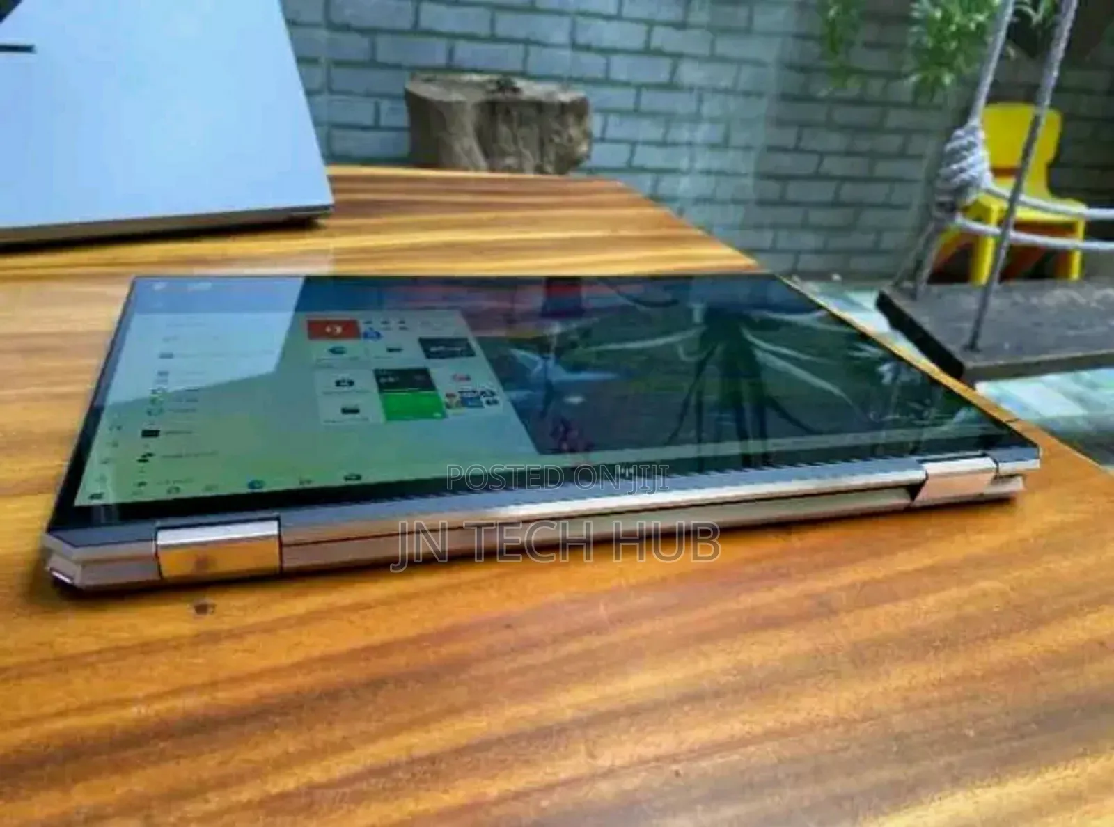 New Laptop HP Spectre Xt 13 8GB Intel Core i5 SSD 256GB