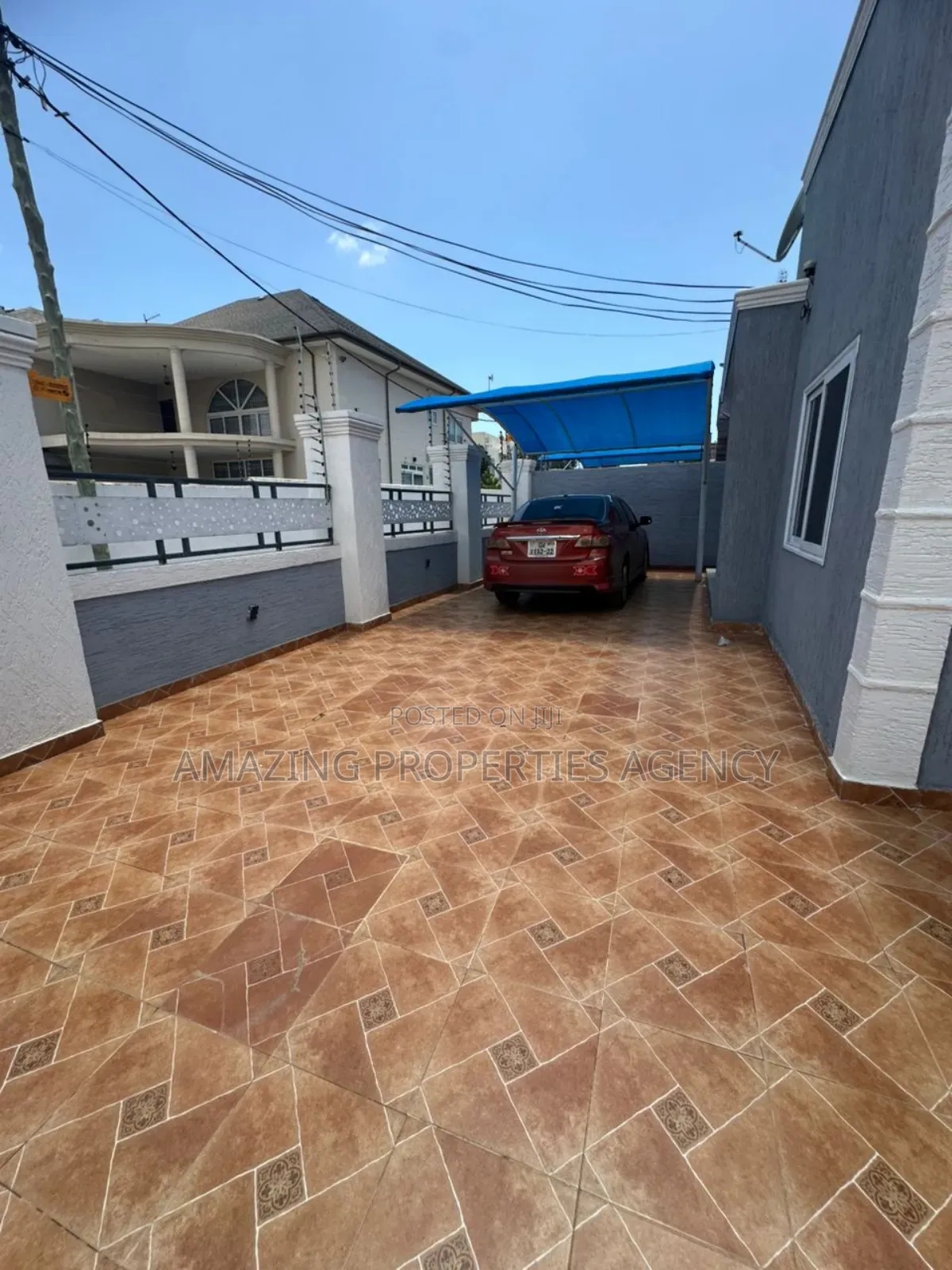 3bdrm Room & Parlour in Spintex, Baatsona Total for rent