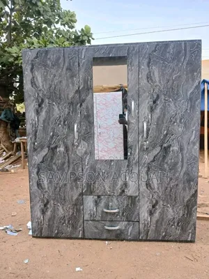 Simple And Quality 3 In 1 Wardrobe Available