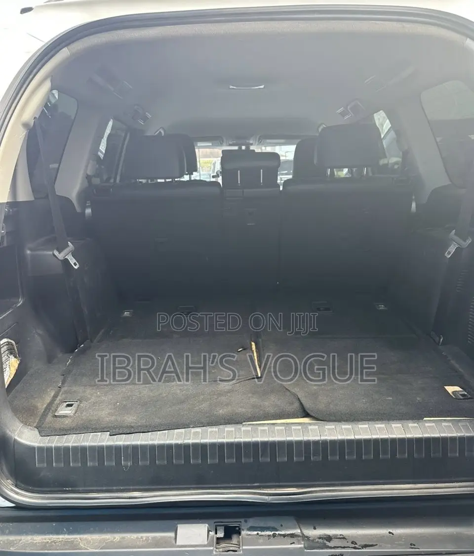 Toyota Land Cruiser Prado 2018 White