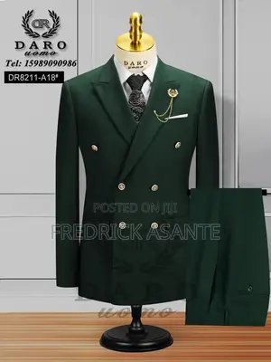 Daro Plain Breasted Suit
