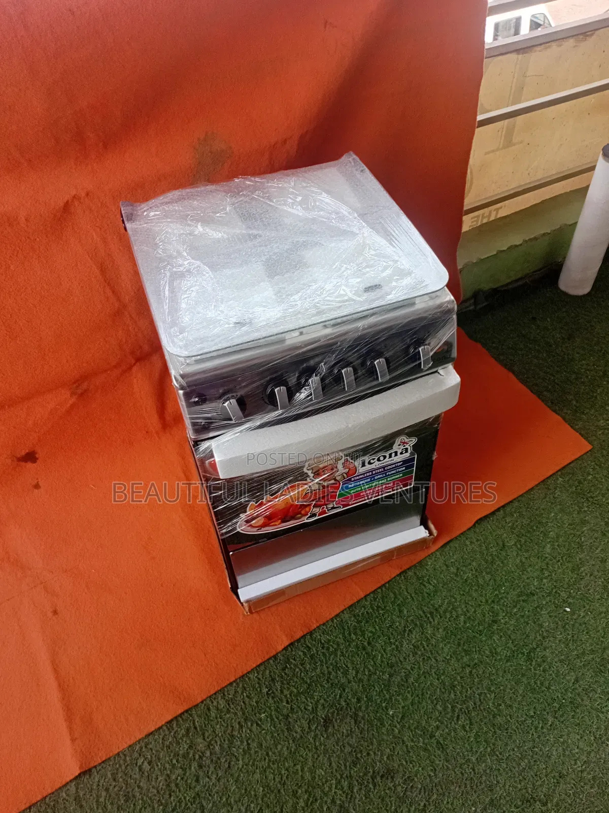 Modern Kitchen Cooker With Multiple Burners – Easy Meal Preparation
