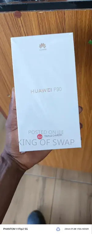 New Huawei P30 128 GB Blue