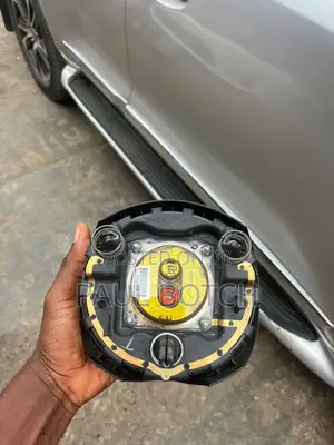 Nissan Versa Airbag