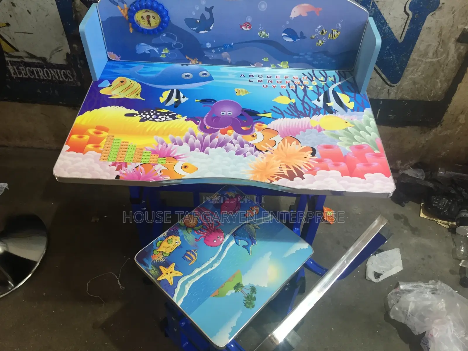 Kids Studying Desk