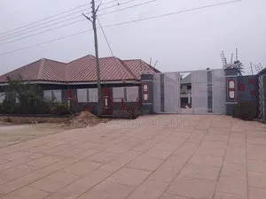 5bdrm House in Teshie Nungua Estate for sale