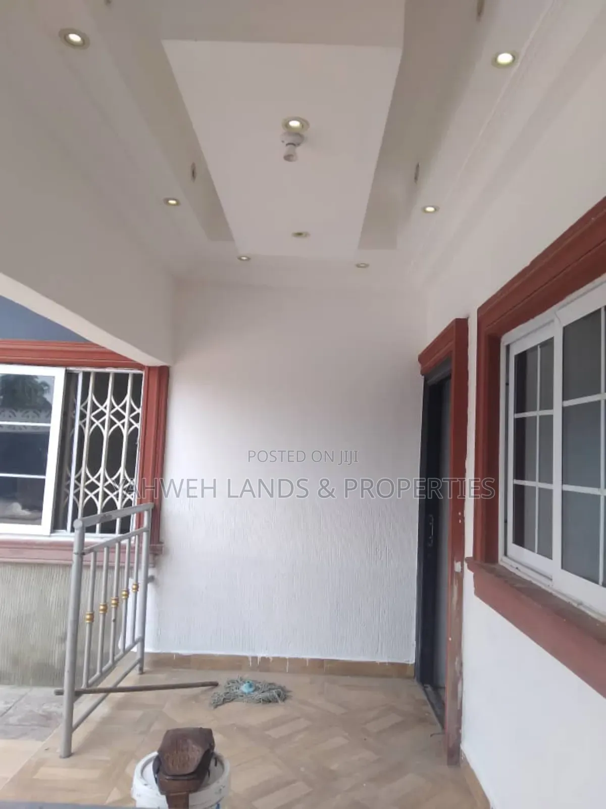 5bdrm House in Teshie Nungua Estate for sale