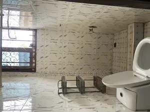 1bdrm Apartment in Modern Properties, Tsui-Bleoo for rent