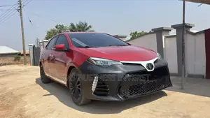 Toyota Corolla LE Eco (1.8L 4cyl 2A) 2018 Red