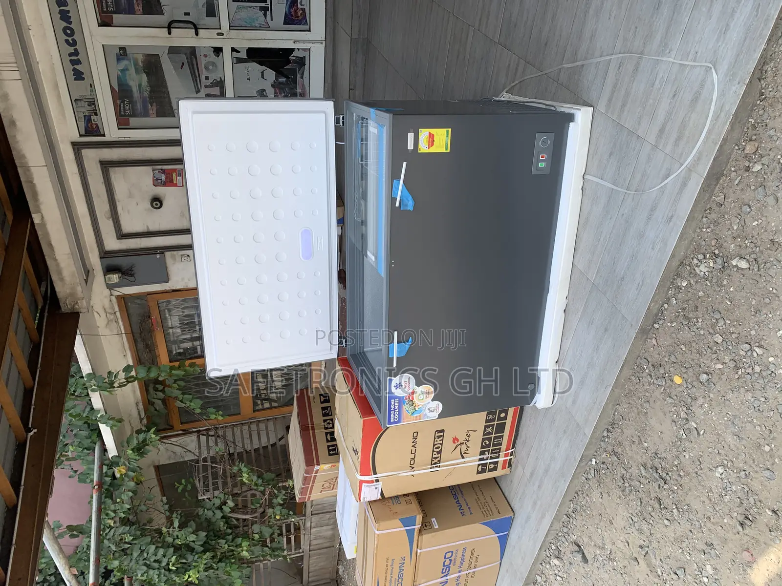 Order New Nasco Singledoor 380 Liters Nas-420fl Chestfreezer