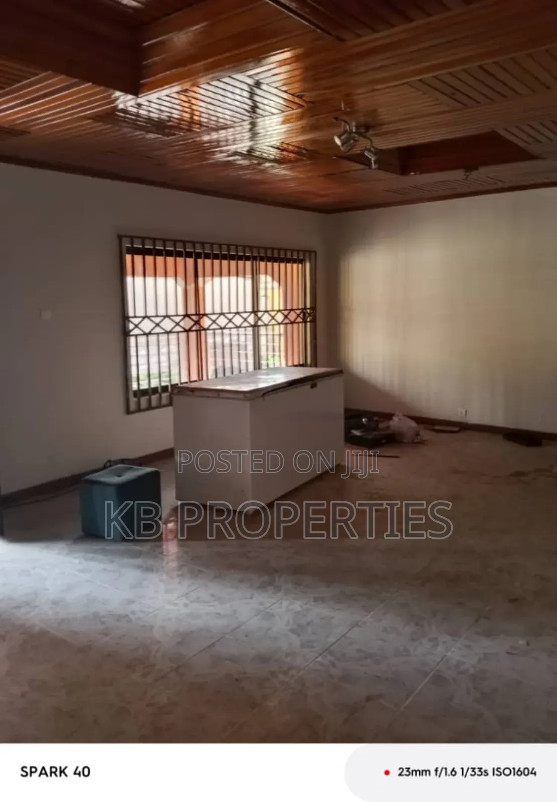 3bdrm Apartment in Kb Properties, Baatsona Total for rent