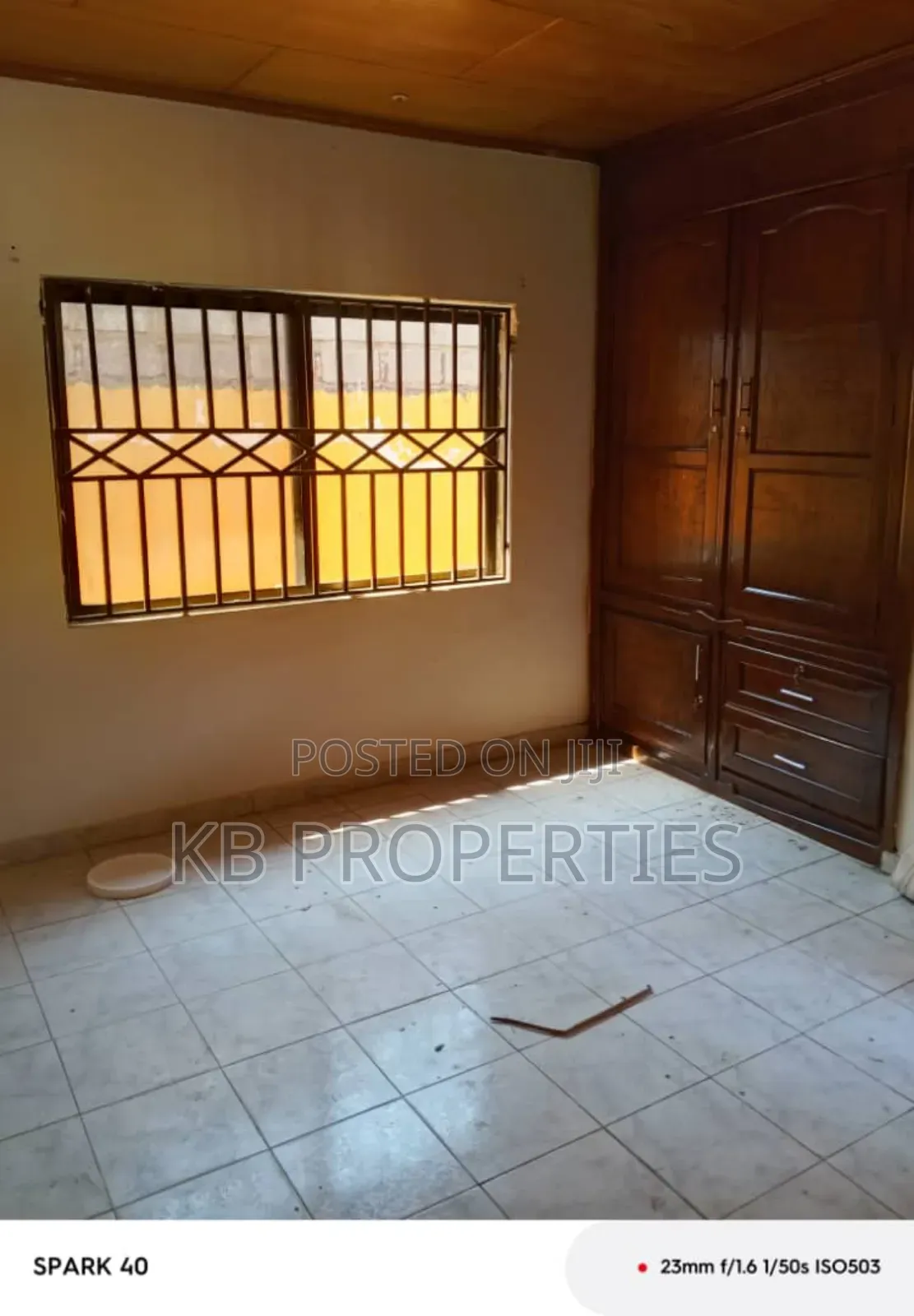 3bdrm Apartment in Kb Properties, Baatsona Total for rent