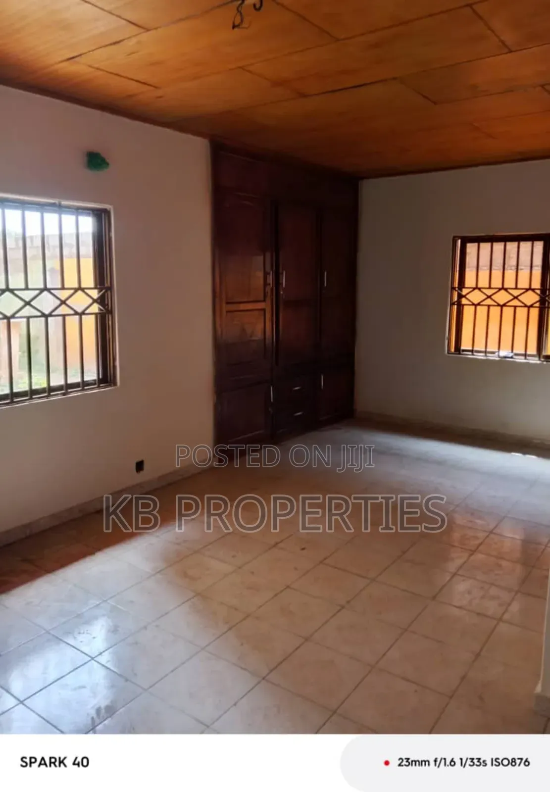 3bdrm Apartment in Kb Properties, Baatsona Total for rent