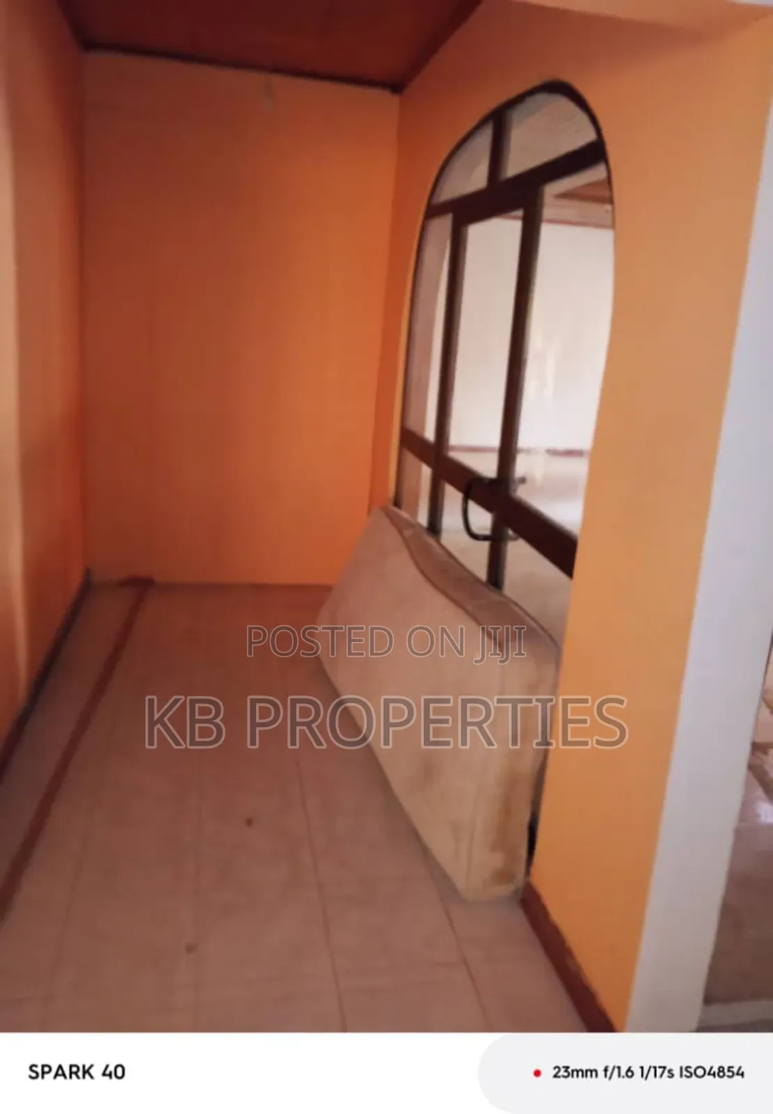 3bdrm Apartment in Kb Properties, Baatsona Total for rent