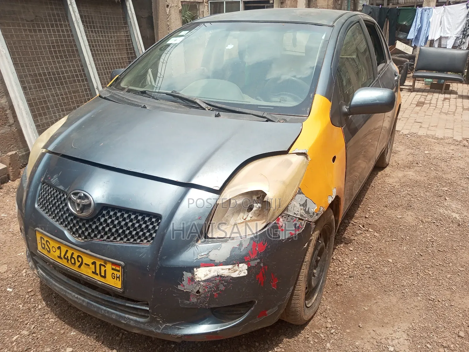 Toyota Yaris 2010 Gray