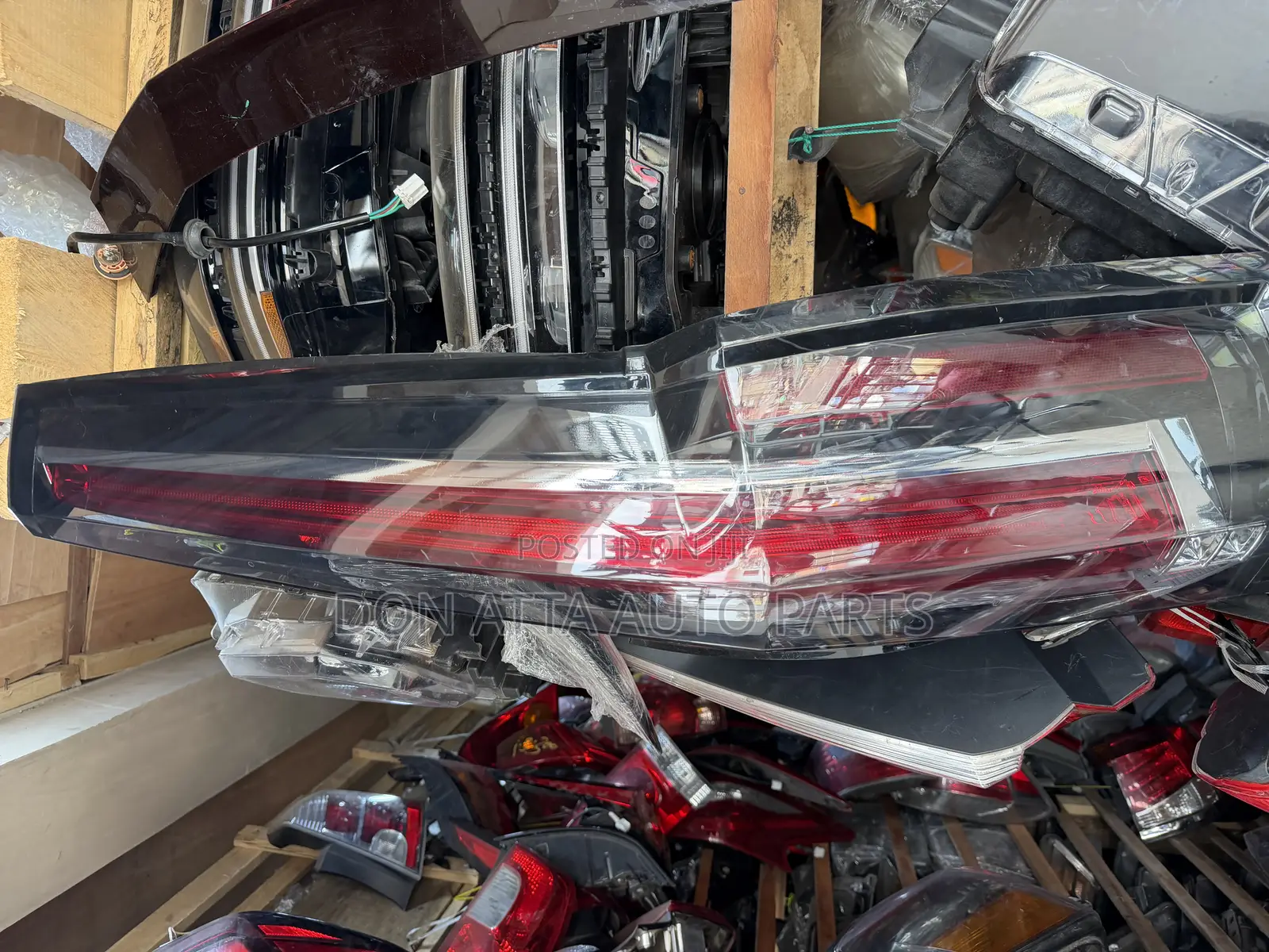 Cadillac Escalade 2018 Tail Light