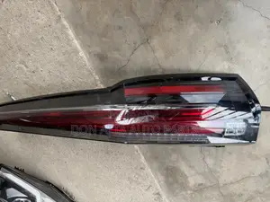 Cadillac Escalade 2018 Tail Light