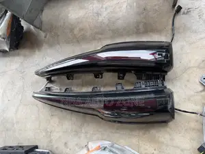 Cadillac Escalade 2016-21 Full Led Tail Light Pair
