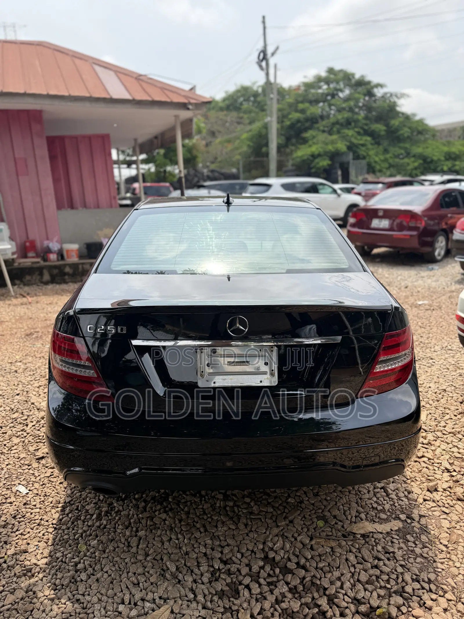 Mercedes-Benz C250 2014 Black
