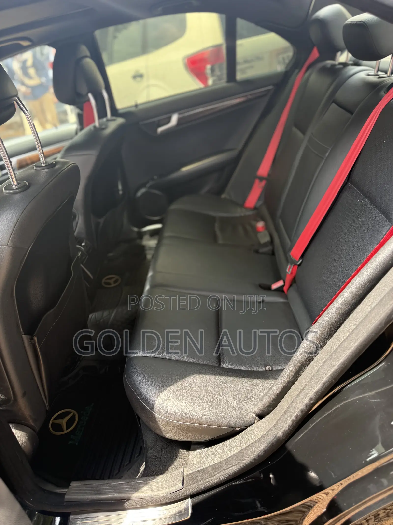 Mercedes-Benz C250 2014 Black