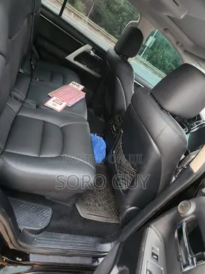 Toyota Land Cruiser 2015 Black