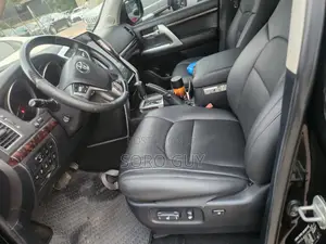 Toyota Land Cruiser 2015 Black