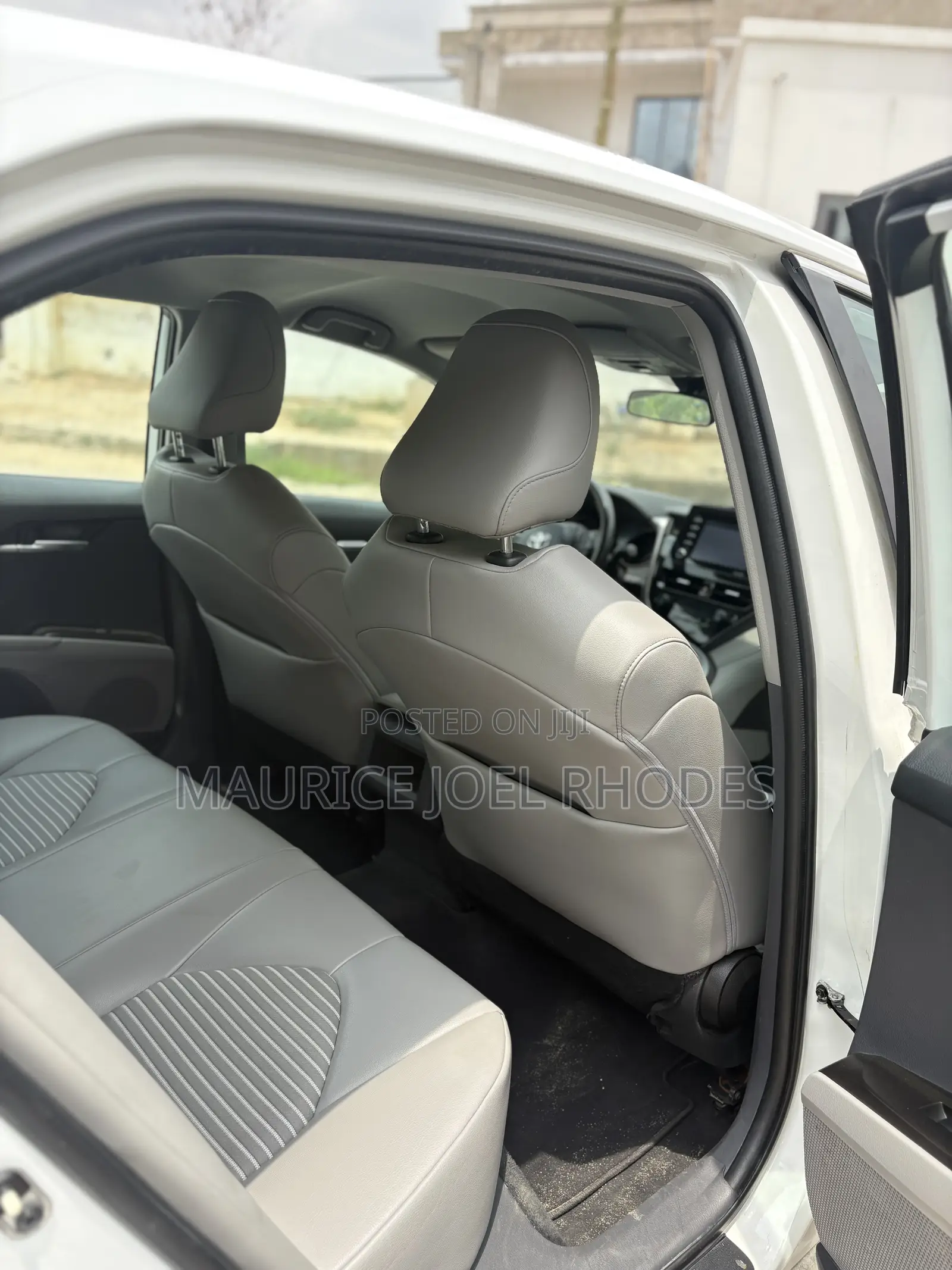 Toyota Camry 2022 White