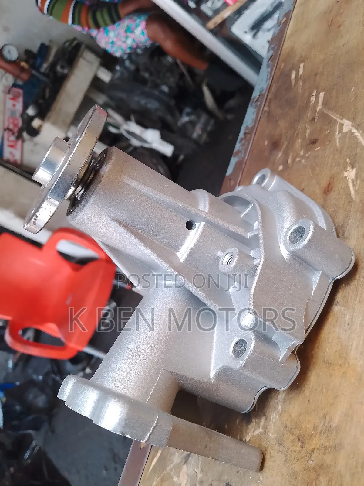 Hyundai H100 4d56 Water Pump