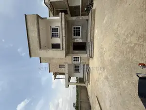 4bdrm House in Seth, Asore Junction for sale