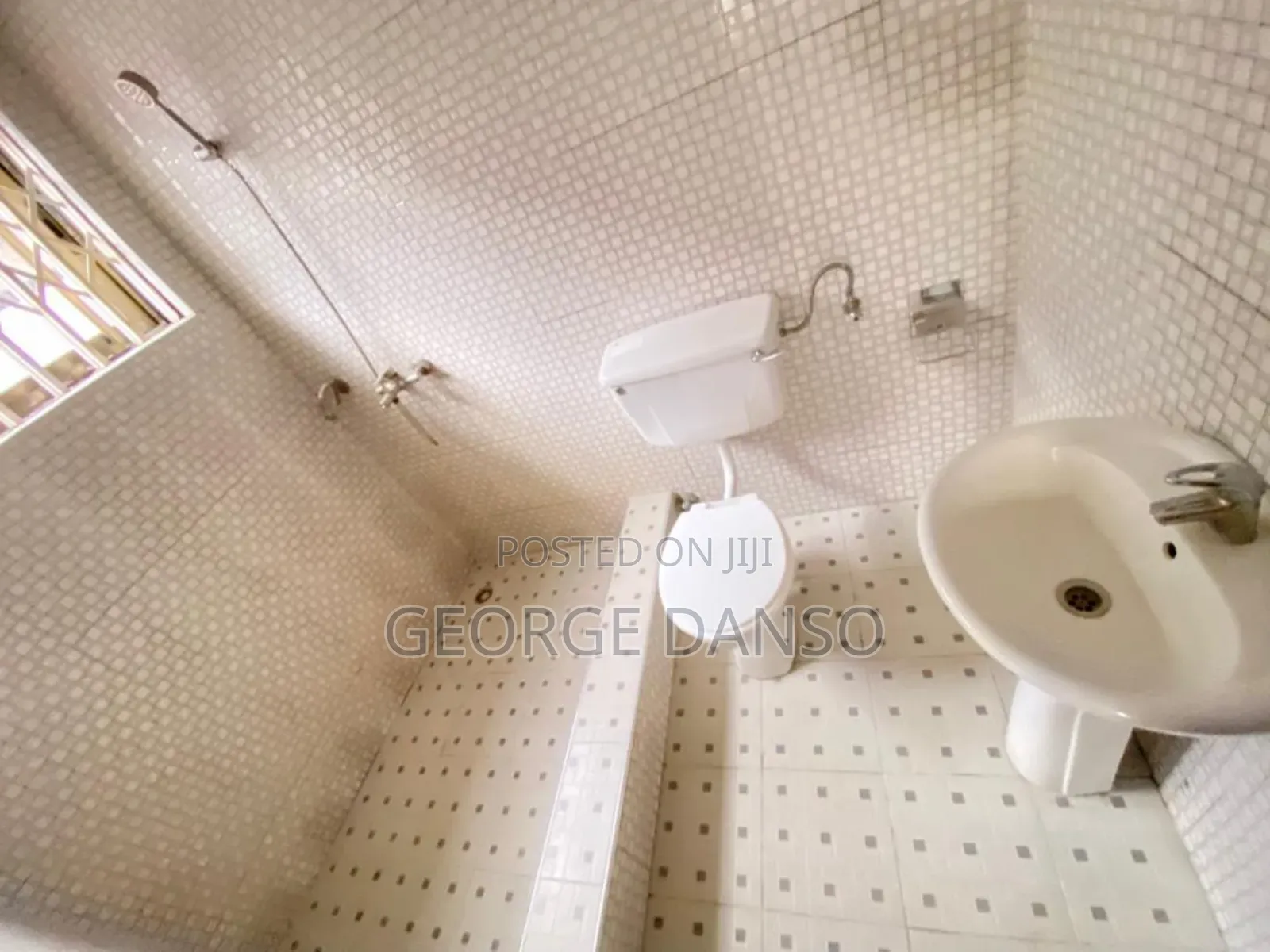 2bdrm Duplex in Amasaman for sale