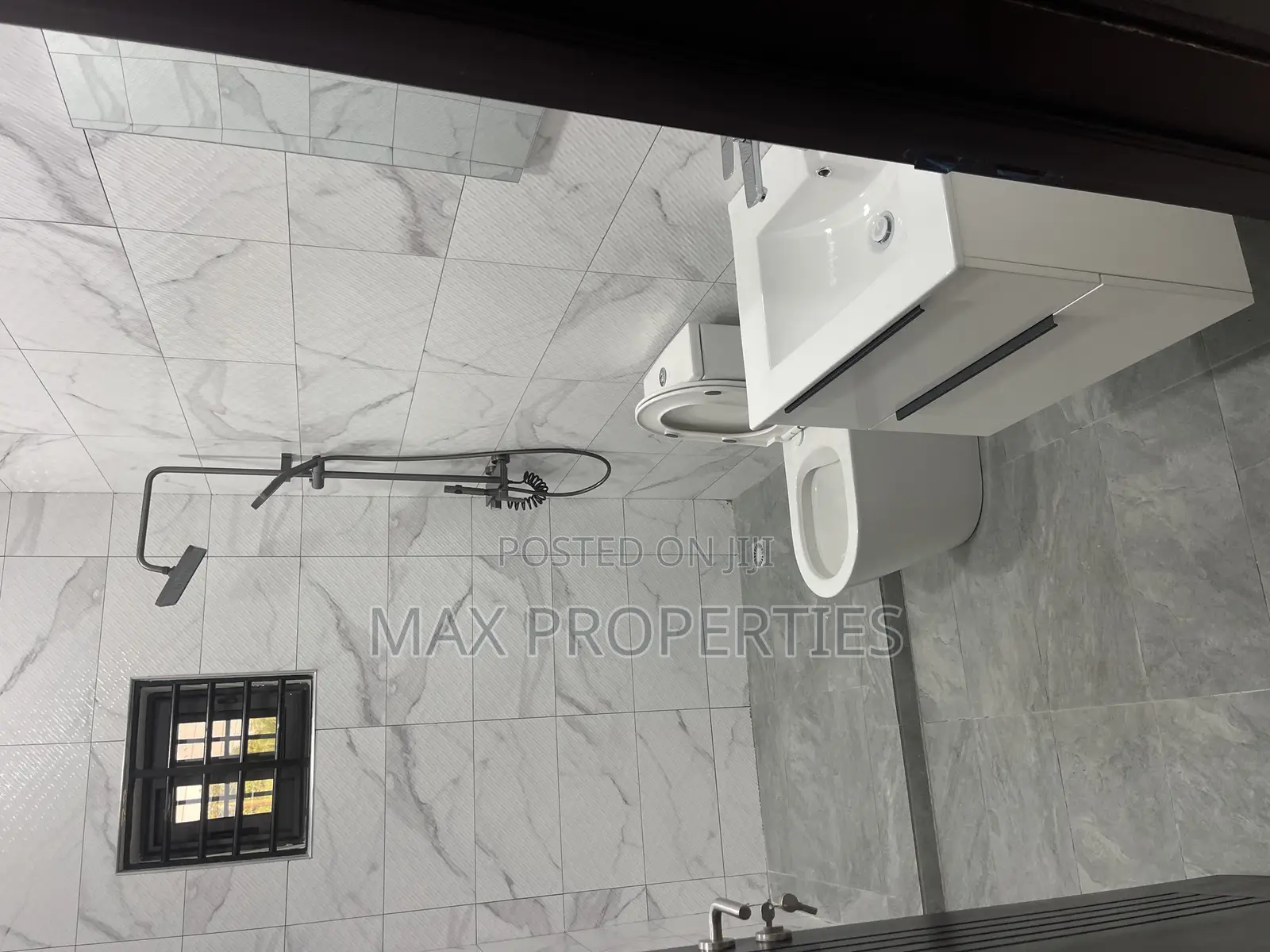 3bdrm Apartment in Achimota for rent